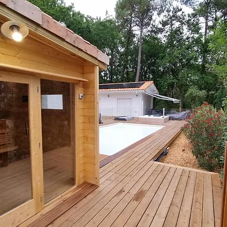 Chalet Les Du Golf De